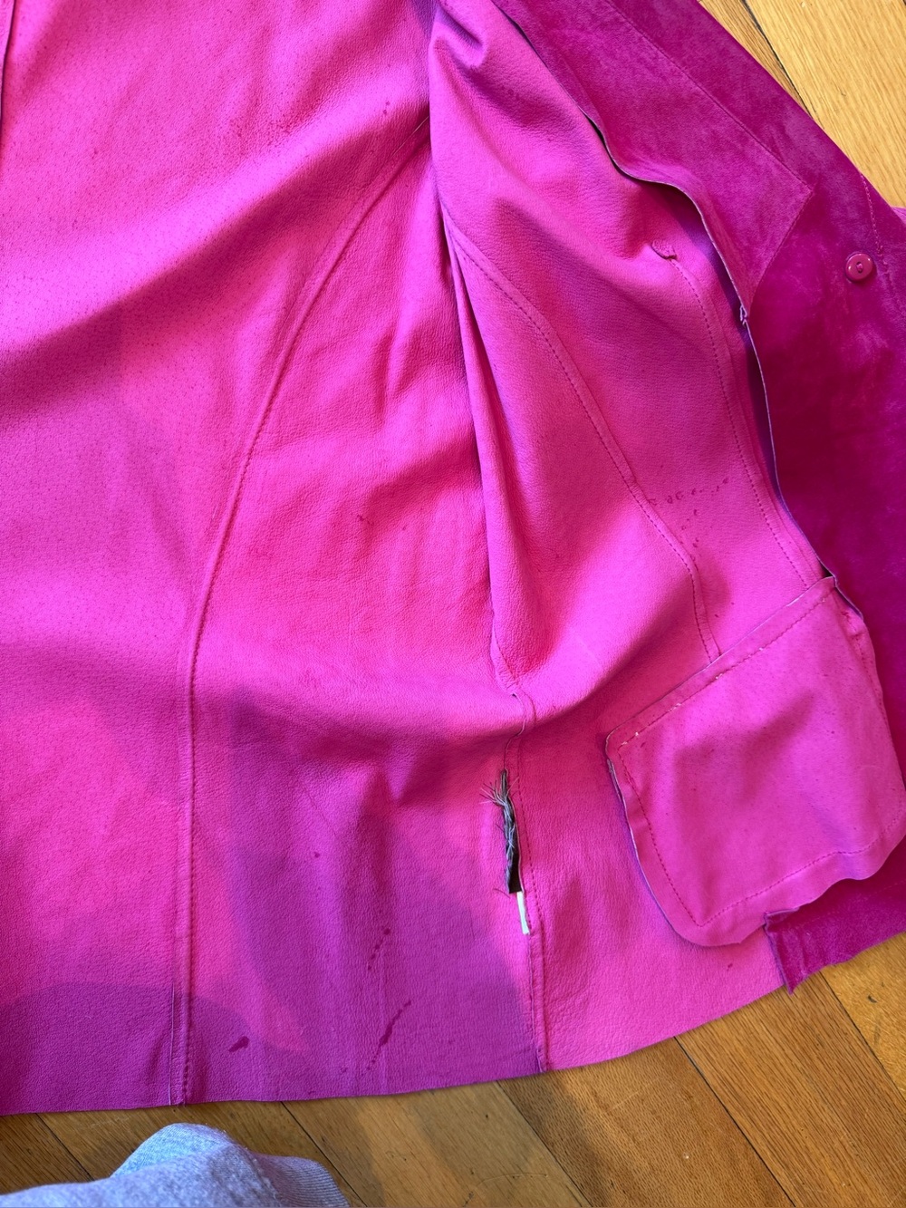 Danier Genuine Suede light weight Fuchsia Tailored Blazer XXL - Picture 10 of 10